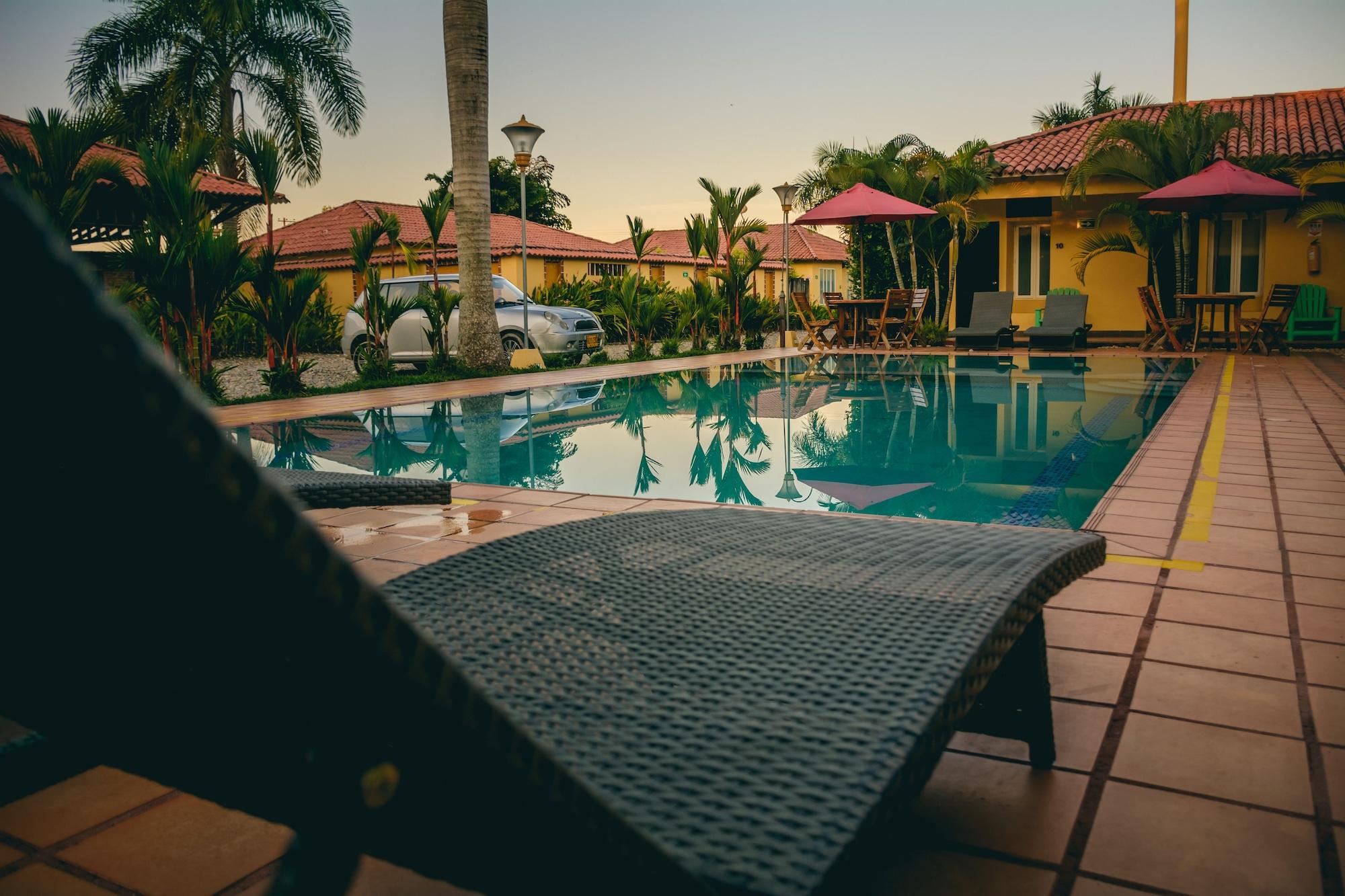 Hotel Paloverde Villas Campestres Apiay Exterior photo