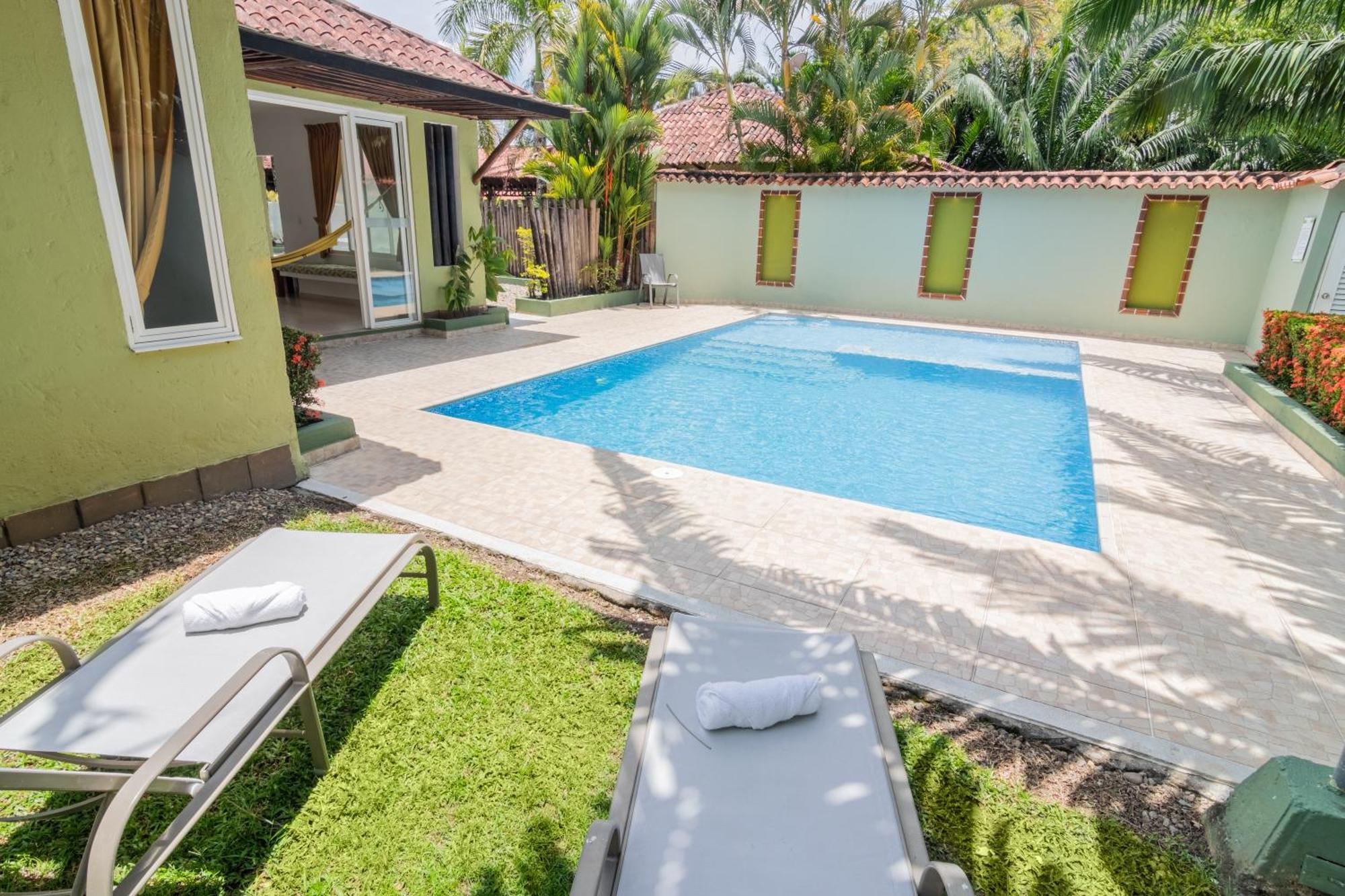 Hotel Paloverde Villas Campestres Apiay Exterior photo